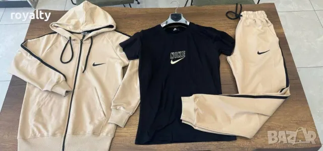 Nike дамски комплекти Различни цветове , снимка 4 - Спортни екипи - 49582460