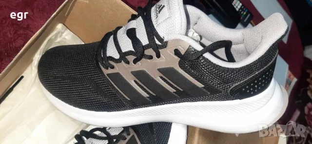 Оригинални нови маратонки адидас adidass RUNFALCON FW5056