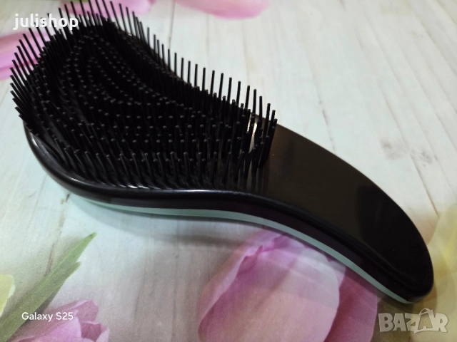 Цифрова четка /преса  за изправяне на коса. Подарък четка за коса. , снимка 3 - Преси за коса - 52376274