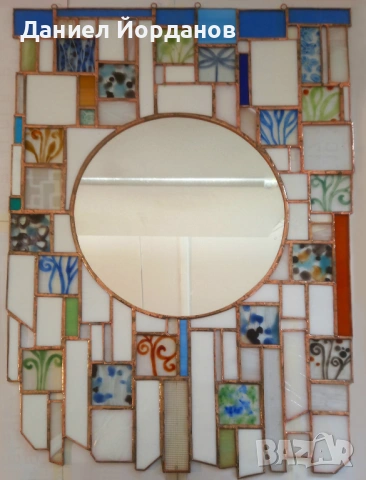 Огледало - Витраж в синьо и бяло