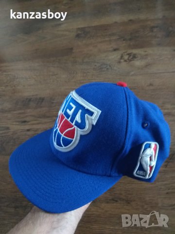 mitchell and ness brooklyn nets - страхотна шапка , снимка 2 - Шапки - 40327354