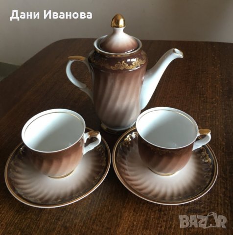 Порцеланов сервиз за кафе с 2 чаши и каничка, снимка 8 - Сервизи - 32438952