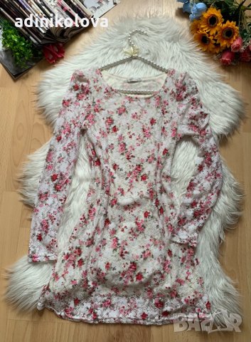 Дантелена рокля, снимка 1