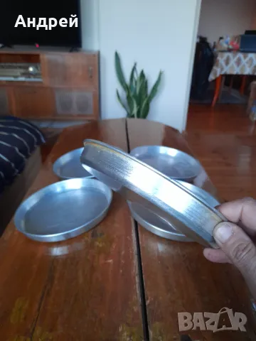 Стара алуминиева тава,тави за пици, снимка 4 - Други ценни предмети - 48465278
