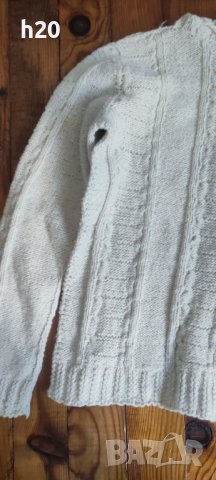 Вълнен пуловер , снимка 2 - Пуловери - 43447744