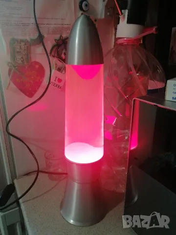 Лава лампа, червена. , снимка 4 - Настолни лампи - 48357260