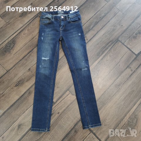 Продавам детски дънки 