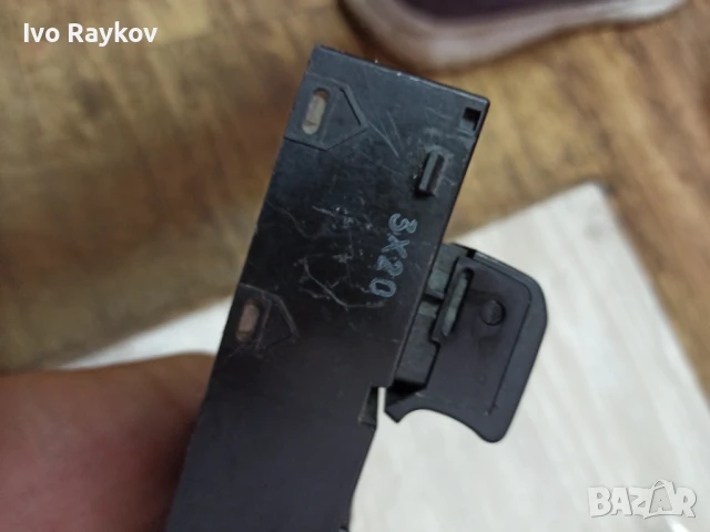 Бутони ел. съкла Nissan Micra (K12) 1.0 , десни, снимка 4 - Части - 51384936