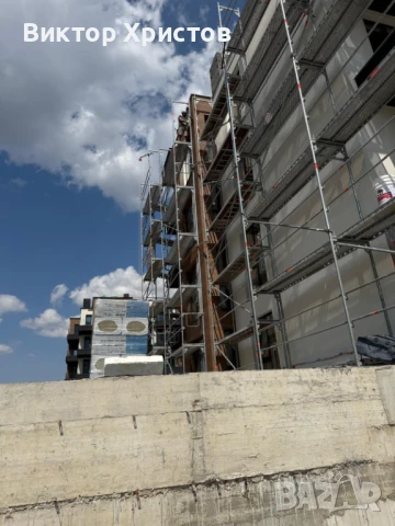 Отдаване под наем и монтаж, демонтаж строително фасадно скеле Layher, снимка 1
