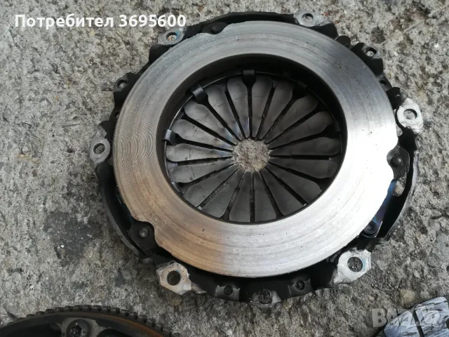  Маховик съединител Peugeot Пежо 207 Citroen 1.4 16v притискателен феродов диск притискател феродо, снимка 7 - Части - 49314136