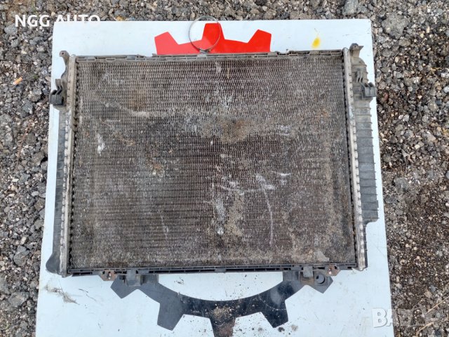 Воден Радиатор за Mercedes Benz E Class W210 Sedan, Мерцедес Е класа, 210 500 33 03, BEHR, снимка 2 - Части - 40475333