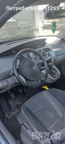 Продавам Рено Меган Сценик 2фаза 120кс 1,9dci, снимка 2 - Автомобили и джипове - 52589012