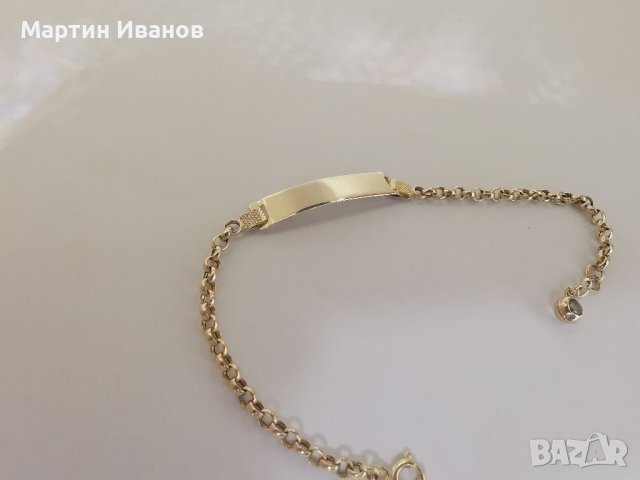 Златна детска гривна с плочка , снимка 5 - Гривни - 39348780