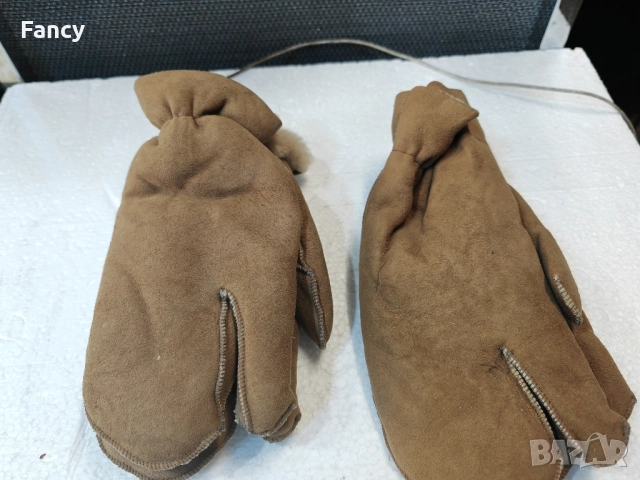 Два чифта топли ръкавици с по два пръста, снимка 2 - Ръкавици - 52159489