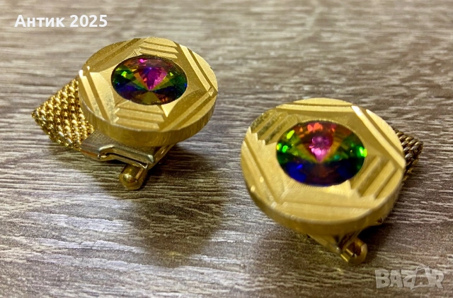 Винтидж копчета за ръкавели от СССР с кристали, позлатен метал, 1970–1980-те, снимка 4 - Антикварни и старинни предмети - 53340054