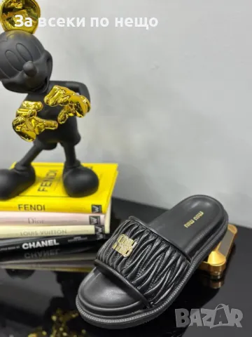 Miu Miu Дамски Чехли Миу Миу - 3 Налични Цвята Код E236, снимка 2 - Чехли - 50412240