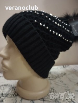Дамска плетена шапка с подгъв Черна, снимка 4 - Шапки - 44035683