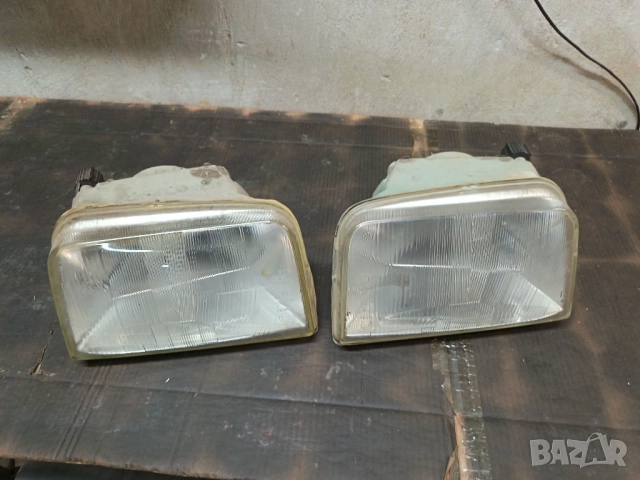 Подарявам фарове - Рено Рапид / Експрес 92 год