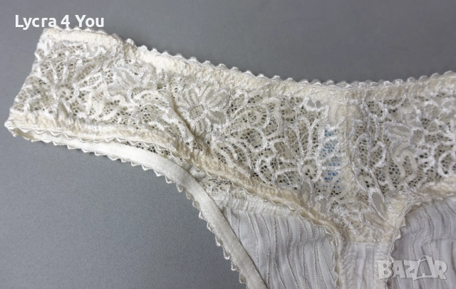 Triumph EU 44 (L) луксозна полупрашка с флорална дантела на талията., снимка 3 - Бельо - 53309913