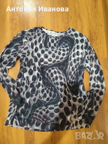 Блузи и рокли ХЛ по 8лв, снимка 3 - Блузи с дълъг ръкав и пуловери - 52368375