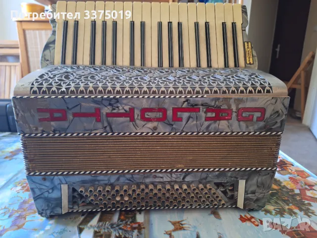 Стар немски акордеон 