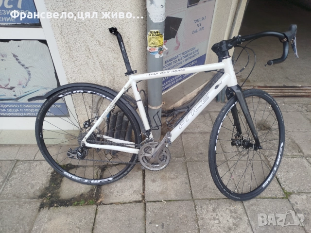 28 цола алуминиев велосипед колело размер 52,тип гравъл 3 по 10 скорости Shimano 105, снимка 4 - Велосипеди - 52856782