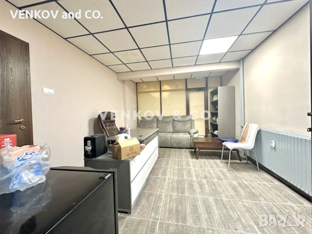 М/У УЛ. МАКГАХАН И 24-ТО СУ! С ДВА ВХОДА И ВЪЗМОЖНОСТ ЗА РАЗДЕЛЯНЕ НА ДВА ОФИСА! С ЛИЦЕ КЪМ УЛИЦА! П, снимка 5 - Офиси - 53247444