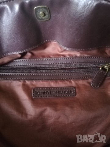 Чанта Tommy Hilfiger , снимка 2 - Чанти - 40526330