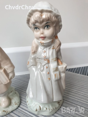 Sanbo Valencia статуетки 19см/2бр чифт/малка САНБО Валенсия испанска порцеланова фигура деца с шапки, снимка 5 - Статуетки - 51500464