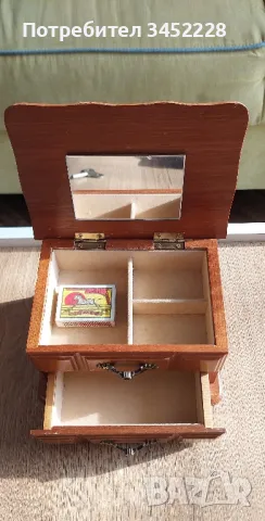 кутия музикална дървена за бижута за ценители , снимка 6 - Антикварни и старинни предмети - 49292562