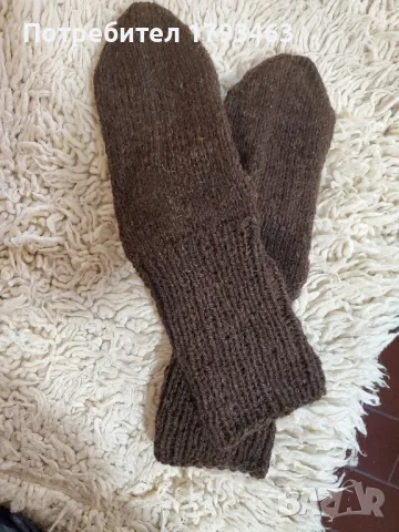 Ръчно плетени мъжки чорапи от вълна размер 44, снимка 2 - Мъжки чорапи - 49971628