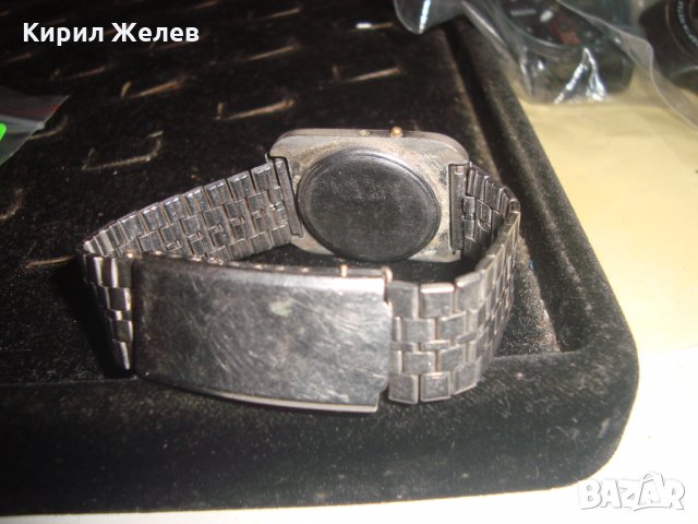 LAUREL РЕТРО МОДЕЛ ЕЛЕКТРОНЕН ЧАСОВНИК със ЗАЙЧЕ на ПЛЕЙБОЙ 15244, снимка 3 - Мъжки - 32807027