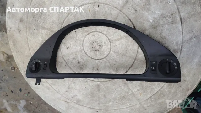 БМВ Е39 1995-2000 ПОДКЛЮЧАТЕЛ НА КАПАКА НА БРОЯТА 525