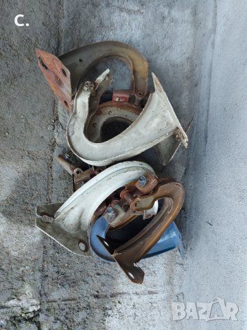 Панти преден капак лада 2103.2106, снимка 2 - Части - 35416722