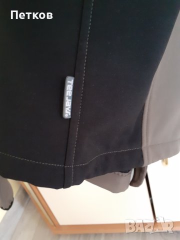 Яке за спорт Teejays, снимка 3 - Спортни дрехи, екипи - 43952163