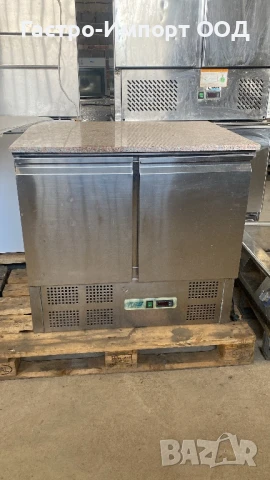 Хладилна маса