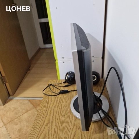 Монитор Samsung 710n 17" перфектен, снимка 7 - Монитори - 52790578