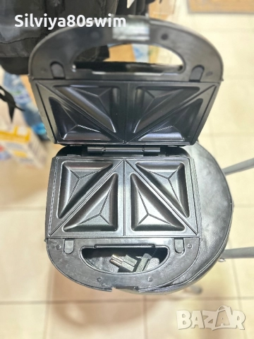 Гофретник + сандвич тостер с 3 вида приставки