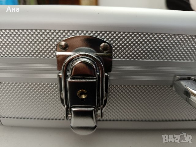 Нумизматичен  алуминиев куфар за 205 монети , снимка 6 - Нумизматика и бонистика - 44128550