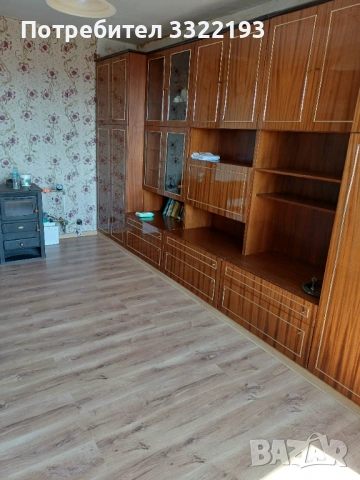 Продавам холна секция