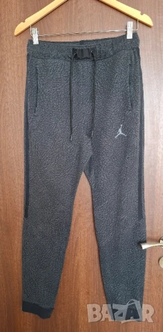 JORDAN Оригинален детски комплект (горнище и долнище) 12-14 г, снимка 8 - Детски комплекти - 50835195