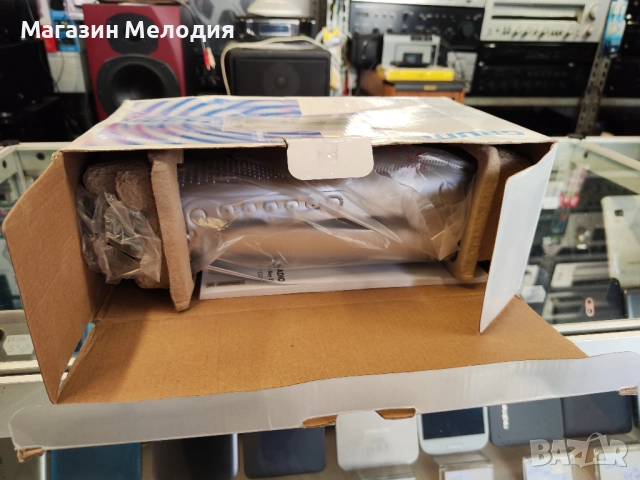 Ново!Радио Grundig Music Boy 51 Silver Чисто ново! , снимка 2 - Радиокасетофони, транзистори - 51758919