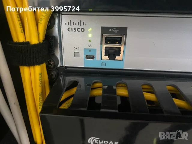 CISCO WS-C2960L-24PS-LL - Catalyst 2960L 24 port GigE with PoE, 4 x 1G SFP, LAN Lite, снимка 3 - Друга електроника - 49123847