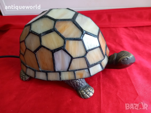 Лампа ТИФАНИ серия Животни КОСТЕУРКА