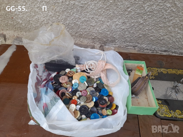 Шевна машина със станок, снимка 4 - Шевни машини - 52129815