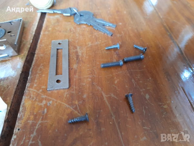 Стара брава,бравичка Zamek, снимка 4 - Други ценни предмети - 35289938