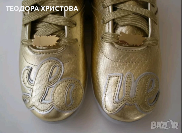 REEBOK Classic Betwixt Mid Melody EHSANI номер 39, снимка 5 - Маратонки - 51655088