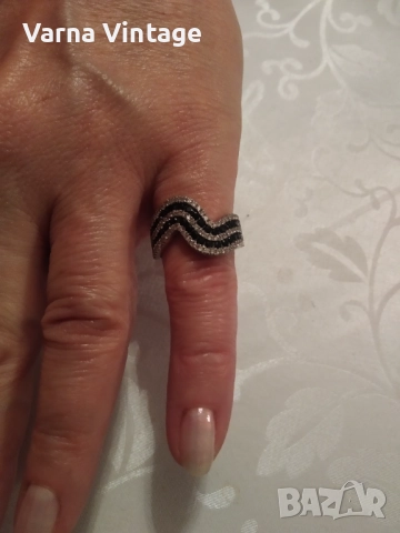 Сребърен дамски пръстен с камъни. 925.6 гр., снимка 4 - Пръстени - 52223686