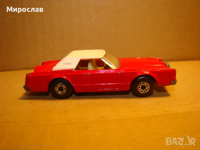 1:64??? MATCHBOX LINCOLN CONTINENTAL МОДЕЛ КОЛИЧКА ИГРАЧКА, снимка 3 - Колекции - 48996247