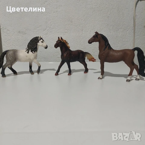 Фигурки на коне Schleich